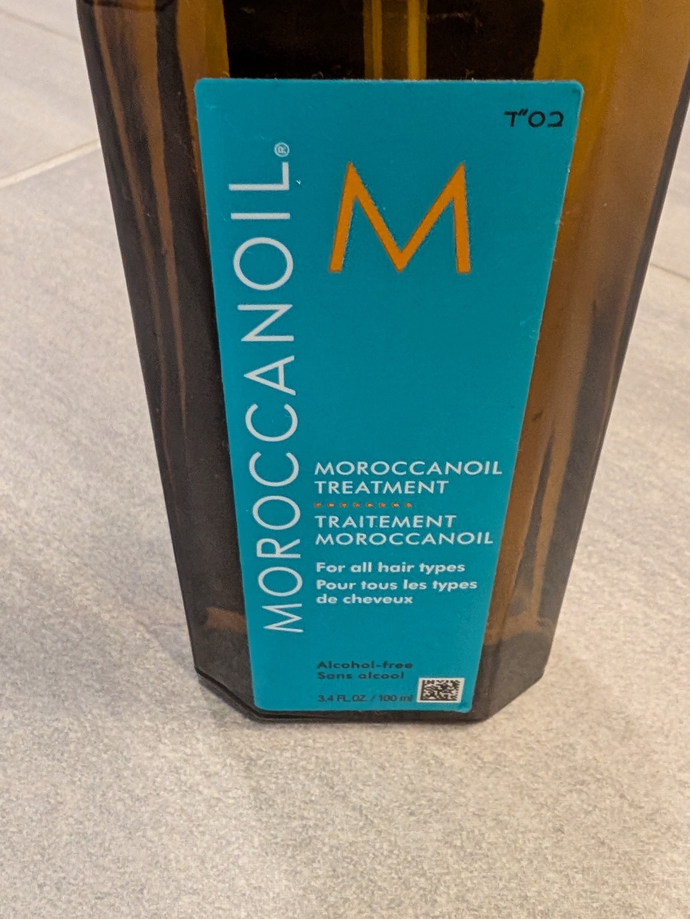 Moroccanoil Treatment Oil 3.4 Oz/100ml - Picture 4 of 4